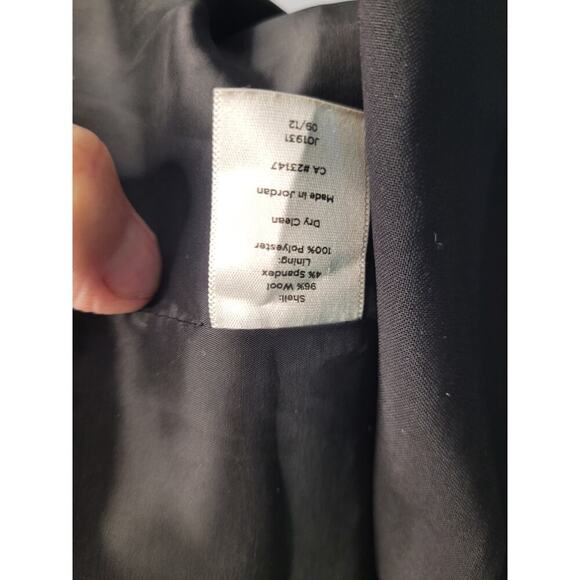 Talbots Black Two Button Women's Blazer Lined Front Pockets Sz 12 - Picture 5 of 6